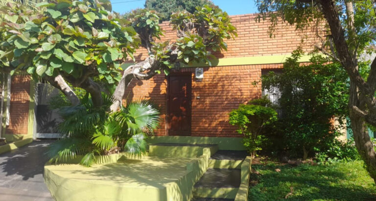 En Venta | Casa de 3 dormitorios con quincho